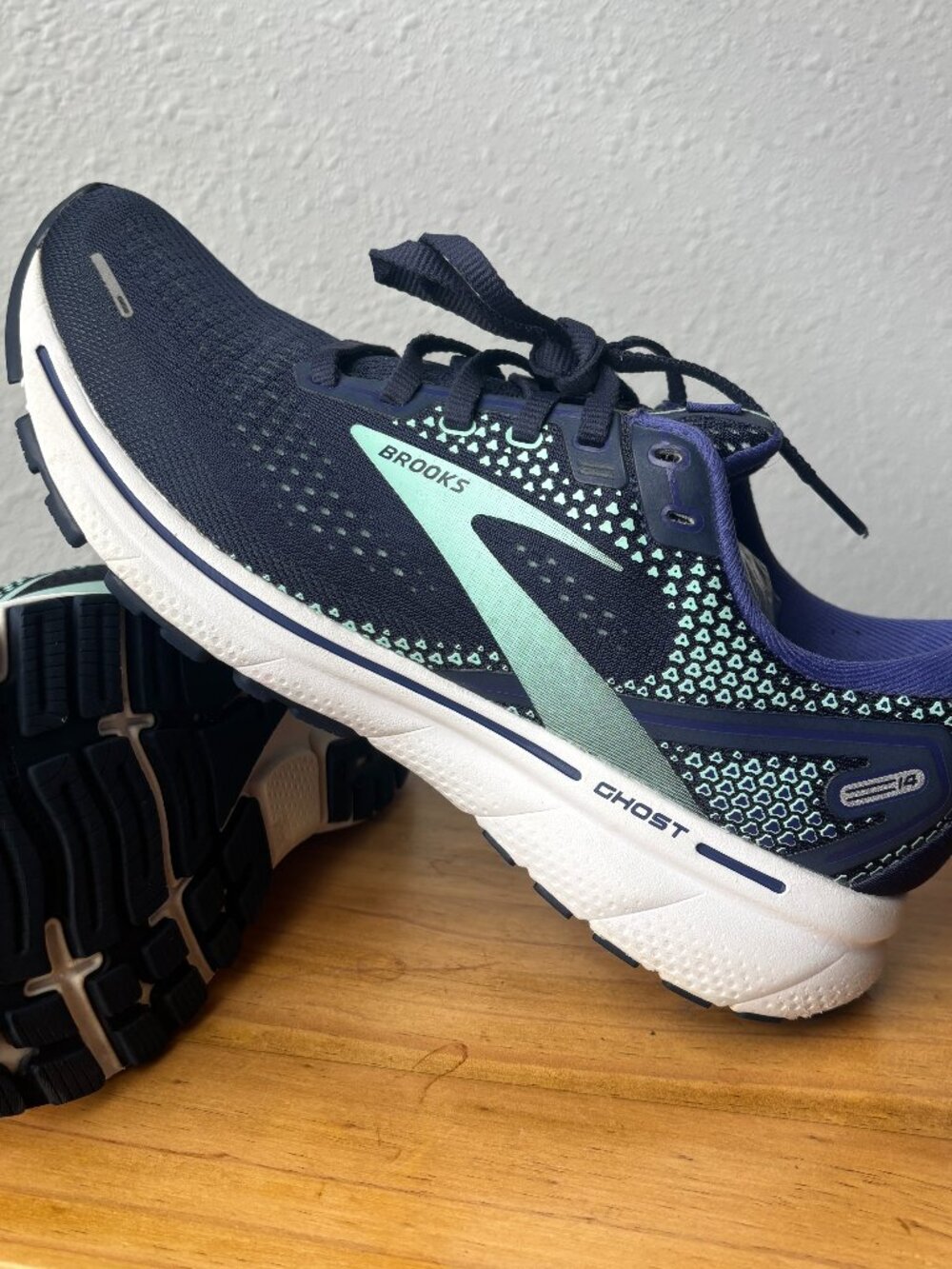 Brooks Ghost 14 Womens Size 9 Narrow 2A Running Shoes Peacoat Navy Blue 1203562A